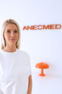 ANEOMED Aesthetics Luzern Annika Shkuratov Bestes Kosmetikstudio Schweiz Beste Kosmetikerin Anti-Aging Medizinisch Luzerner Behandlungen